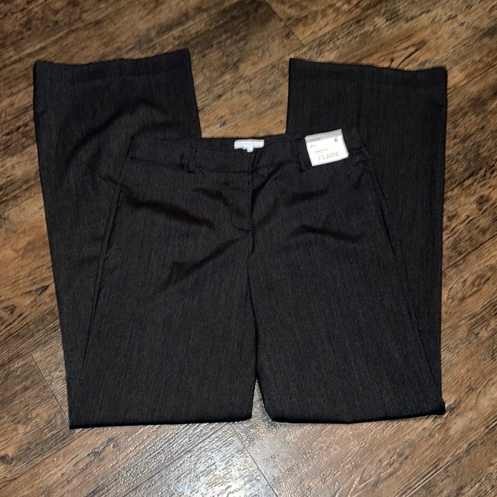NEW New York & Company Flare Dress Pants 6 Tall